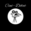 Cine debat